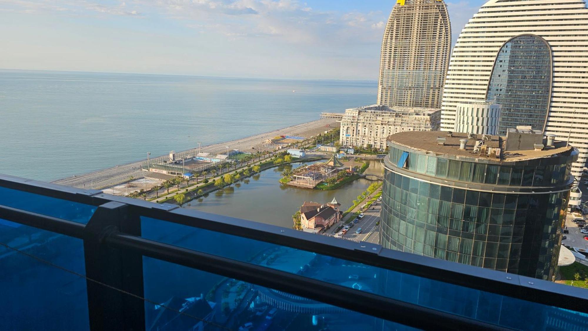 Orbi City Best Apartments Batumi Exterior photo
